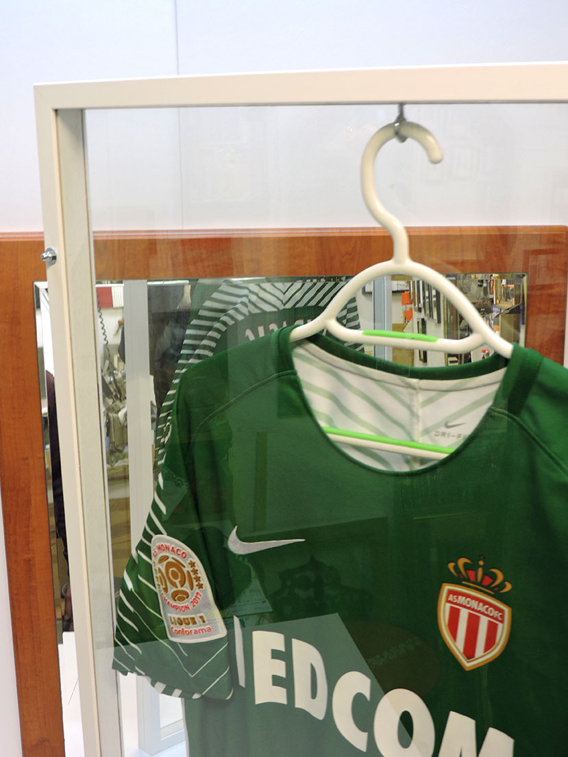 Uokviravanje nogometnih dresova